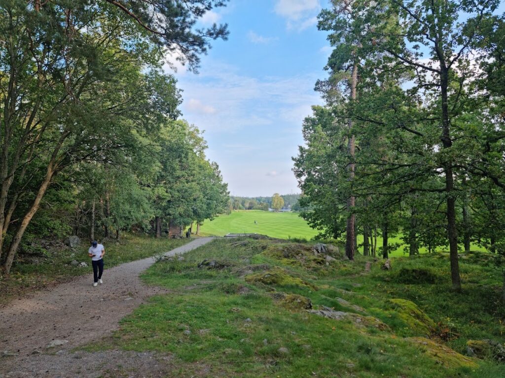 Bild från hål 2 på Björkhagens Golfklubb